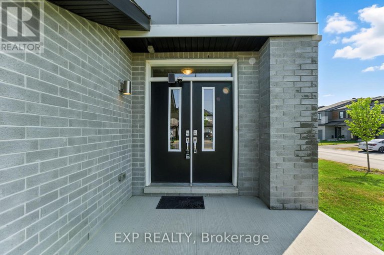 28799632/641-rouncey-road/emerald-meadowstrailwest/ottawa/ontario/K2V0P4_3