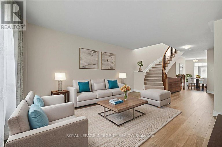 28906811/2018-winsome-terrace/fallingbrookgardenway-south/ottawa/ontario/K4A4Y4_13