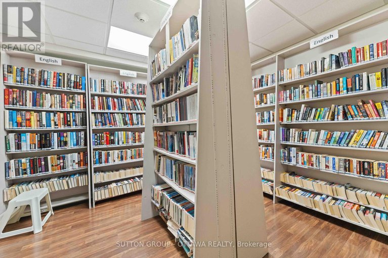 28271400/705-158-mcarthur-avenue/vanier/ottawa/ontario/K1L8E7_36