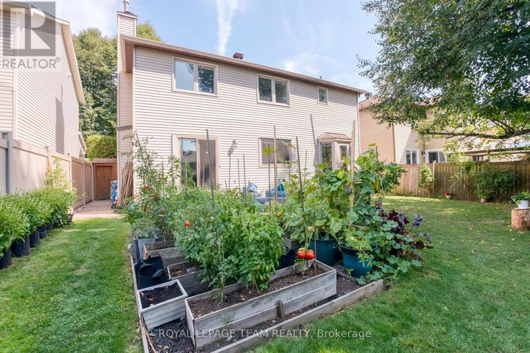 28854199/8-huntsman-crescent/bridlewood/ottawa/ontario/K2M1J2_40