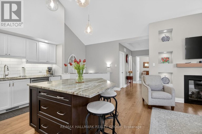 29641179/131-rivington-street/carp/ottawa/ontario/K0A1L0_21