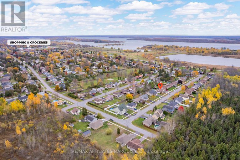 29072525/17-napier-street/ingleside/south-stormont/ontario/K0C1M0_39