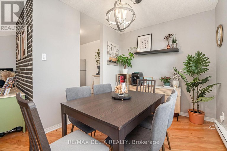 29157906/513-2020-jasmine-crescent/beacon-hill-south/ottawa/ontario/K1J8K5_13