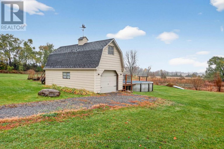 29056835/2889-swale-road/osgoode-twp-south-of-reg-rd-6/ottawa/ontario/K4P1N2_29