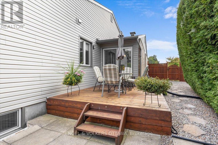 28855276/11-ventnor-way/pheasant-run/ottawa/ontario/K2J1M2_33