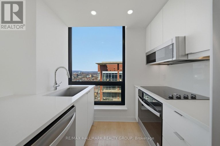 29589402/2202-180-george-street/lower-townbyward-market/ottawa/ontario/K1N0G8_13