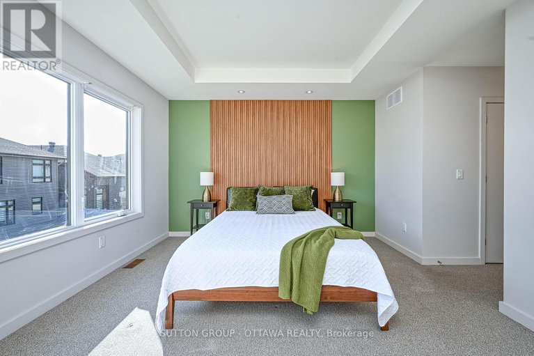 28823446/732-wooler-place/leitrim/ottawa/ontario/K1T0T5_28