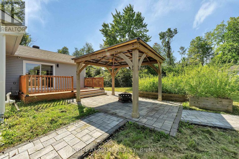 27937826/6200-russell-road-e/carlsbad-springs/ottawa/ontario/K0A1K0_24