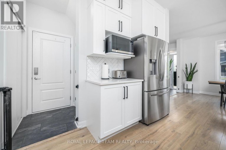28940722/792-cappamore-drive/half-moon-bay/ottawa/ontario/K2J6V6_14