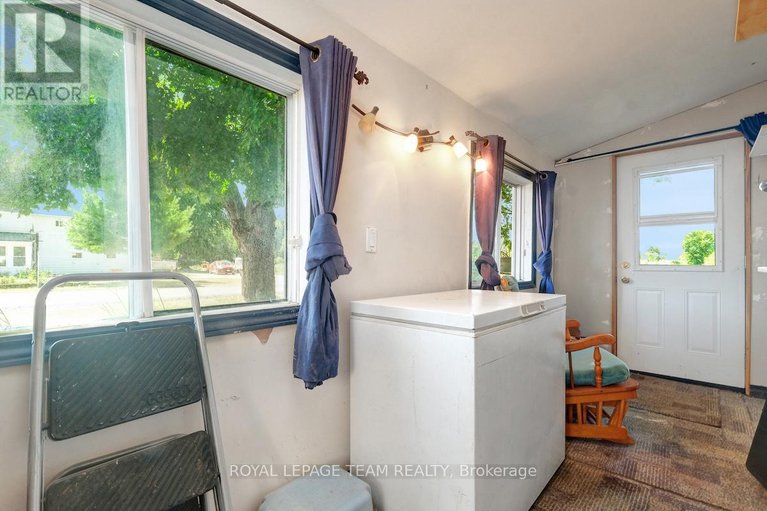28773548/5684-mccrea-road/augusta-twp/augusta/ontario/K0E1T0_16