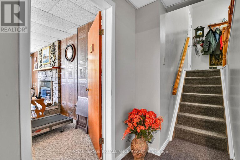 28790642/24-bernard-crescent/augusta-twp/augusta/ontario/K0E1P0_35
