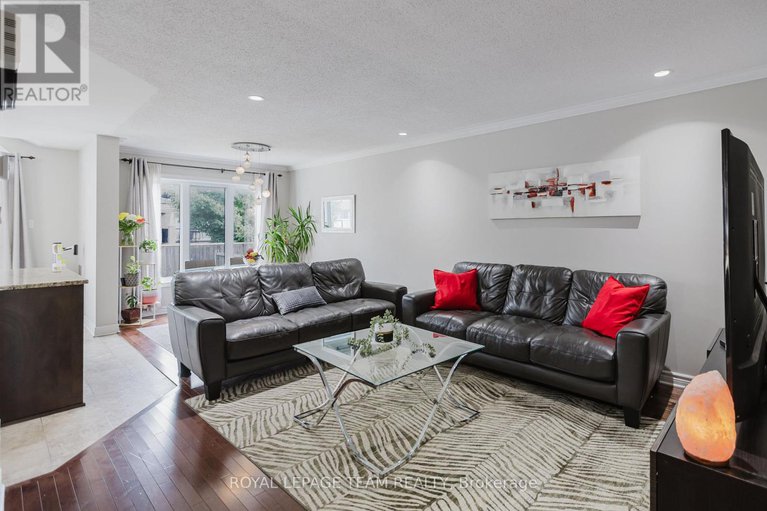 28687111/121-mancini-way/strandherd/ottawa/ontario/K2J5X3_9