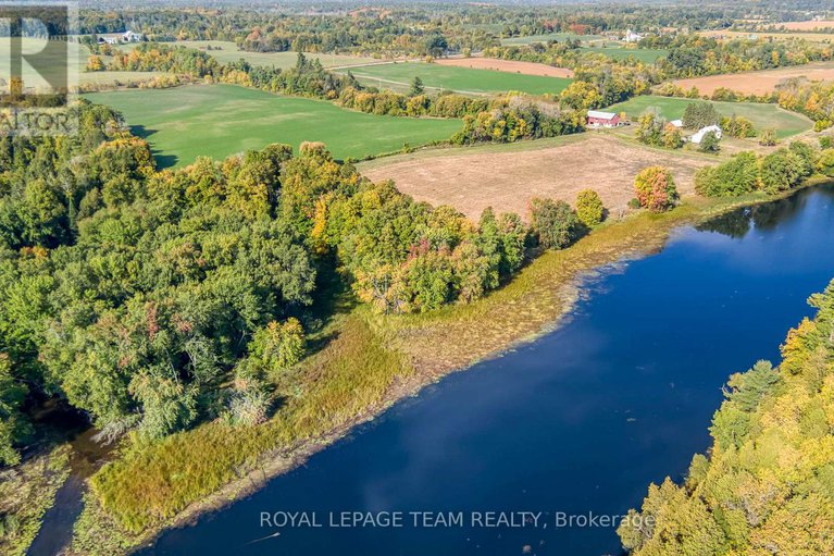 28888820/48-mill-street/almonte/ontario/K0A1A0_35