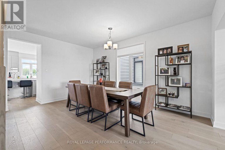 28628101/612-kenabeek-terrace/riverside-southgloucester-glen/ottawa/ontario/K4M0M2_4