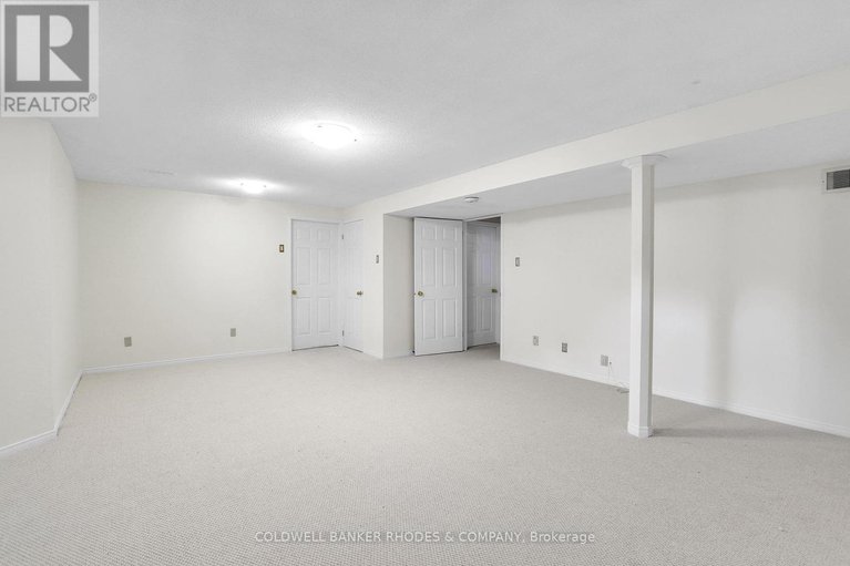 28395342/62-beechfern-drive/stittsville-central/ottawa/ontario/K2S1E3_29
