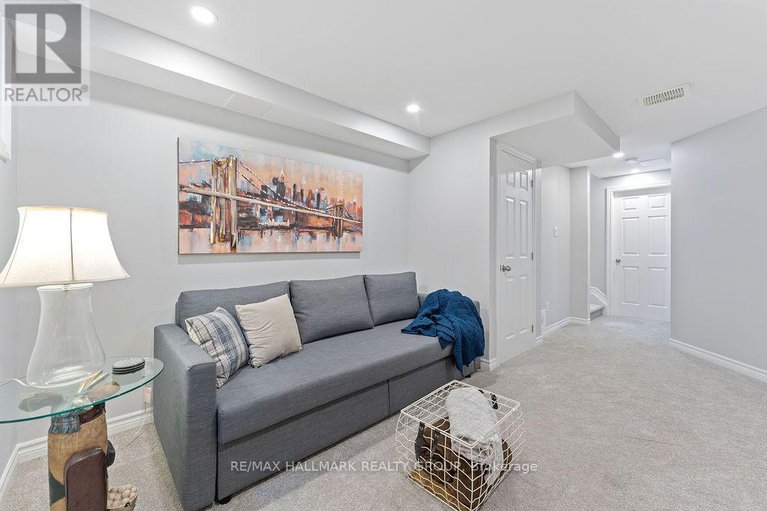 28558567/116-brilia-private/beacon-hill-south/ottawa/ontario/K1J0B7_28