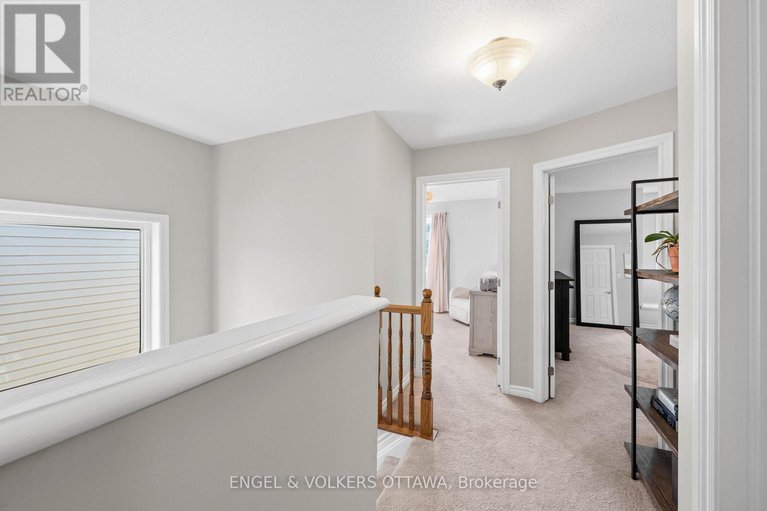 28873789/416-vendevale-avenue/stittsville-north/ottawa/ontario/K2S0M6_18