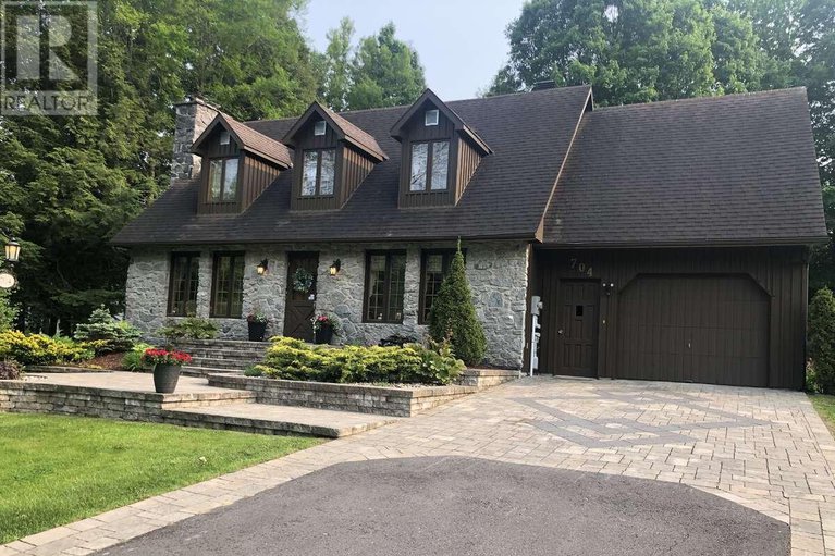 28983003/704-pattee-road/champlain-twp/champlain/ontario/K6A2R2_3