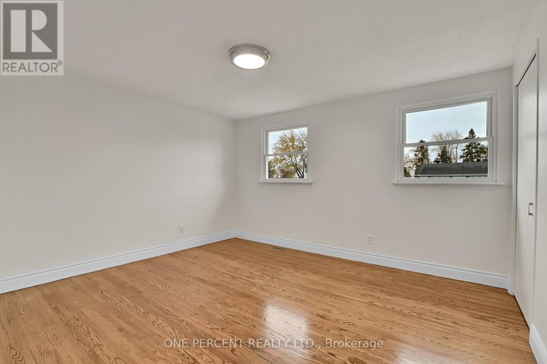 29090640/5-parkridge-crescent/blackburn-hamlet/ottawa/ontario/K1B3E6_16