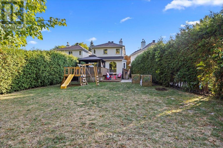 28880153/93-springcreek-crescent/bridlewood/ottawa/ontario/K2M2K8_36