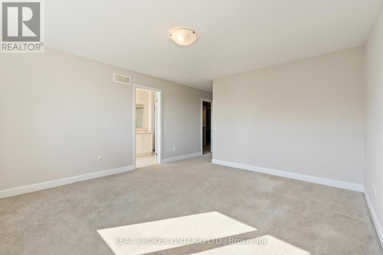 29037863/675-taliesin-crescent/remainder-of-stittsville-area/ottawa/ontario/K2S2W5_25