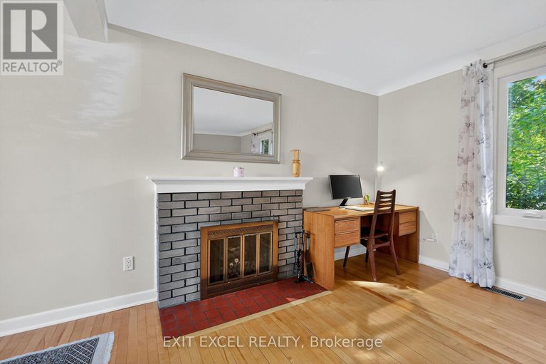 28937758/799-quinlan-road/elmvale-acres/ottawa/ontario/K1G1R8_8