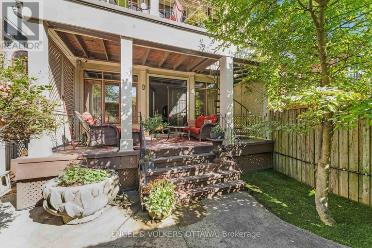 28985007/105-stanley-avenue/new-edinburgh/ottawa/ontario/K1M1N8_38