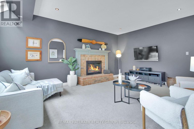 28657769/20-arbuckle-crescent/manordale/ottawa/ontario/K2G5H1_19