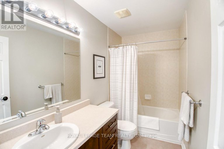 28808574/292-forestbrook-street/morgans-grantsouth-march/ottawa/ontario/K2K0B9_24