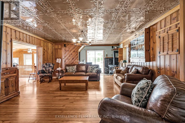 28049956/2940-county-rd-20-road/north-glengarry-kenyon-twp/north-glengarry/ontario/K0C1T0_3