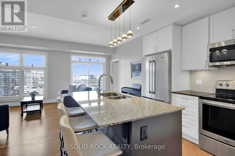 28510618/301-345-elizabeth-cosgrove-private/mer-bleuebradley-estatesanderson-park/ottawa/ontario/K1W0K6_9