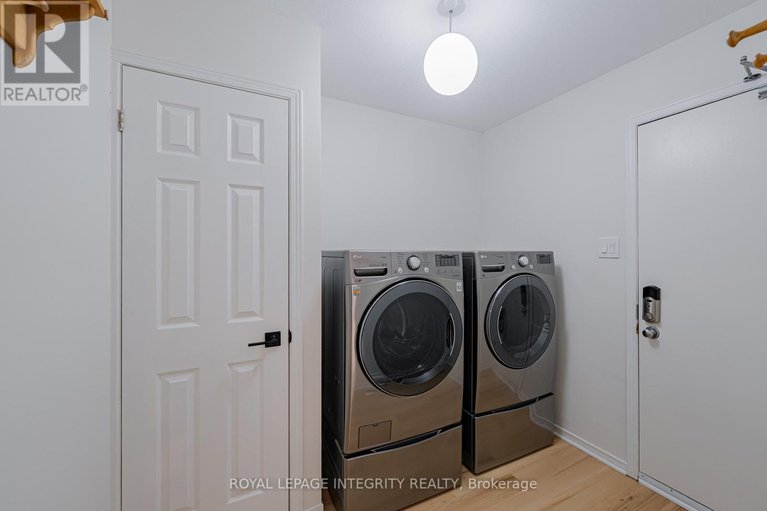 29486771/559-arc-en-ciel-street/fallingbrookgardenway-south/ottawa/ontario/K4A3J1_36