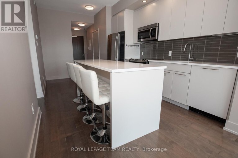29013972/502-108-richmond-road/westborohampton-park/ottawa/ontario/K1Z0B3_25