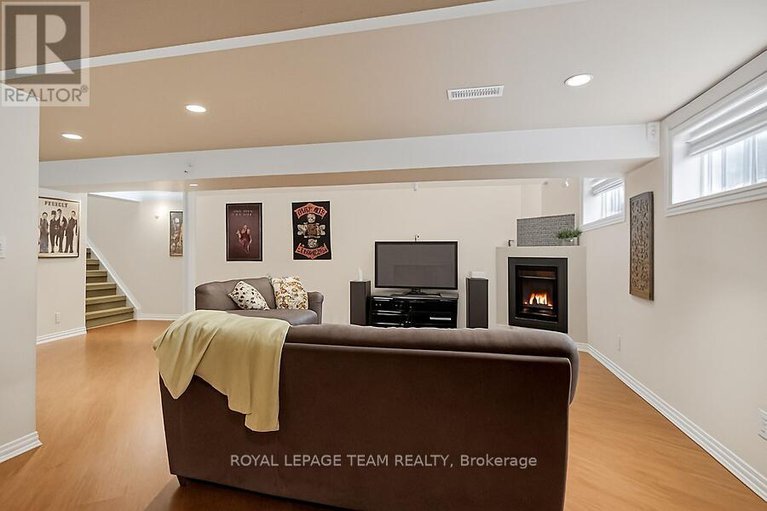 29130888/104-versilia-drive/barrhaven-east/ottawa/ontario/K2G7E4_26