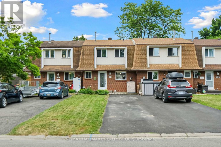 28538565/296-pintail-terrace/chatelaine-village/ottawa/ontario/K1E2A1_1