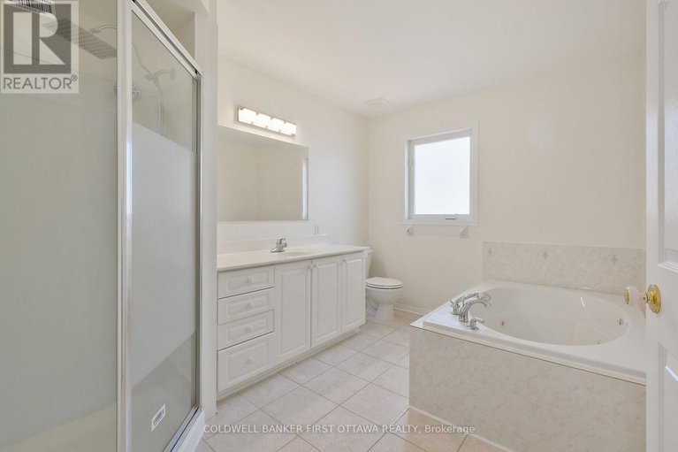 28482188/107-columbia-avenue/hunt-club/ottawa/ontario/K1V1Z3_23