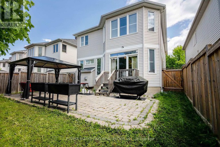 28585317/124-strathcarron-crescent/morgans-grantsouth-march/ottawa/ontario/K2K0C7_39