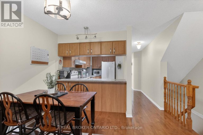 29593388/418-briston-private/hunt-club-park/ottawa/ontario/K1G5R4_13