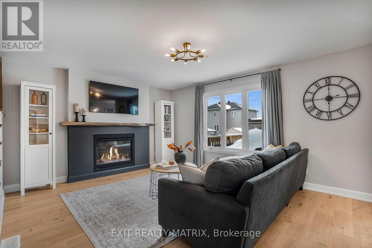 29245537/450-provence-avenue/embrun/russell/ontario/K0A1W0_7