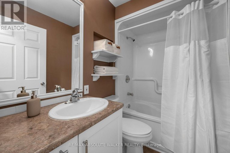 28811335/104-margaret-anne-drive/huntley-ward-south-east/ottawa/ontario/K0A1L0_37