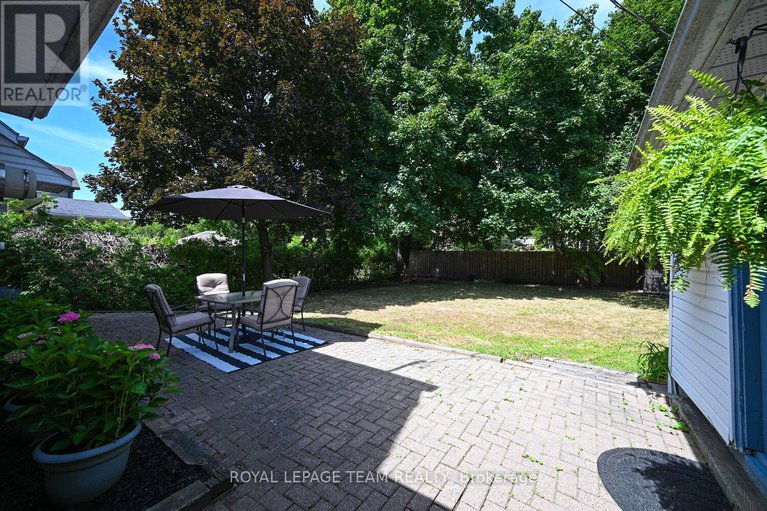 28754447/23-norice-street/meadowlandscrestview/ottawa/ontario/K2G2X3_30