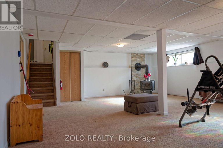 29667899/4075-lafortune-drive/vernon/ottawa/ontario/K0A3J0_29