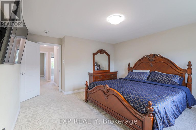 28649907/119-ramsgrange-street/half-moon-bay/ottawa/ontario/K2J6G4_13