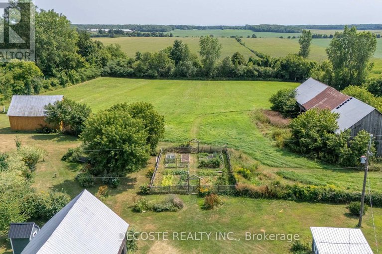 28708214/21830-conc-9-road/south-glengarry-lancaster-twp/south-glengarry/ontario/K0C1Z0_44