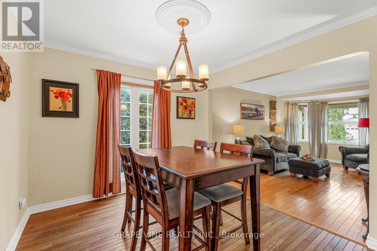 28125073/1651-westport-crescent/chateauneuf/ottawa/ontario/K1C6C4_18