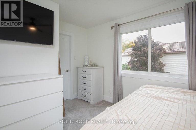 29244724/119-kincardine-drive/glencairnhazeldean/ottawa/ontario/K2V1B1_25