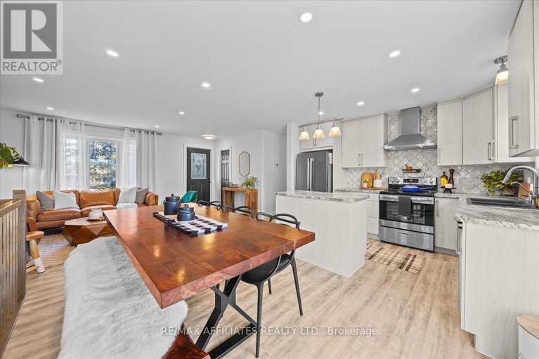 29086713/2462-dunning-road/cumberland-west/ottawa/ontario/K0A3E0_16