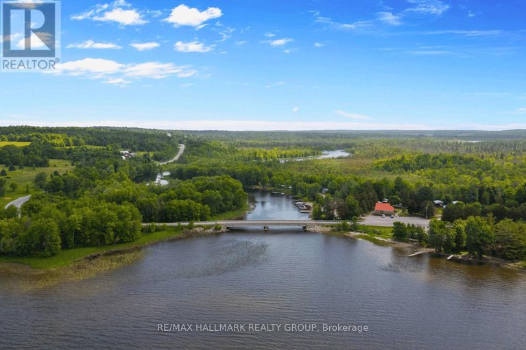 29635684/118-hall-shore-road/lanark-highlands-dalhousie-twp/lanark-highlands/ontario/K0G1M0_35