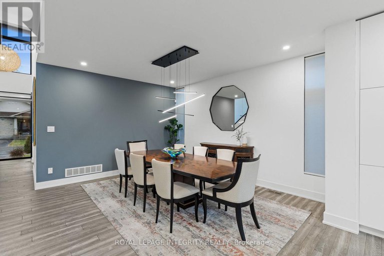 29060734/17-lotta-avenue/meadowlandsst-claire-gardens/ottawa/ontario/K2G2A9_9