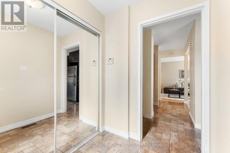 28732670/1771-meadowbrook-road/pineview/ottawa/ontario/K1B4W6_2